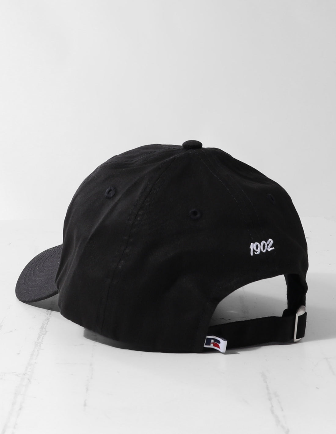 Accessories Russell Athletic Eagle R 3D Badge Strap Back Relaxed Caps Black | ARVNJT483