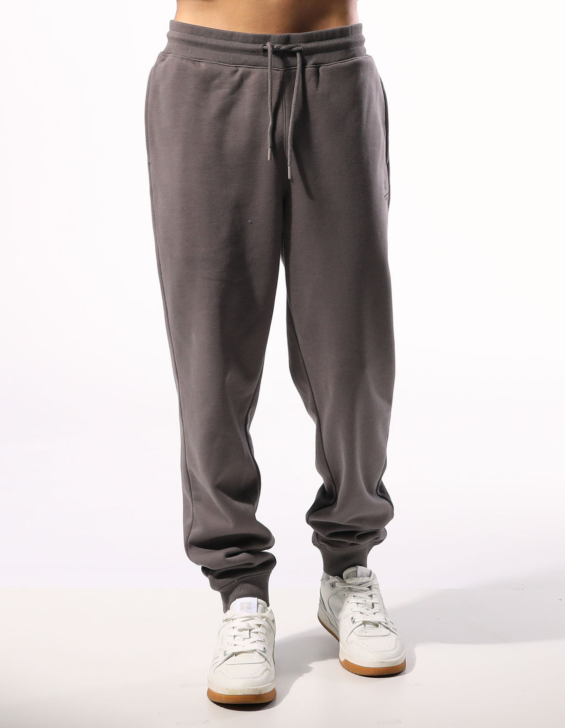 Men Russell Athletic Brooklyn Cuffed Track pants Grey Brown | QVXODM976