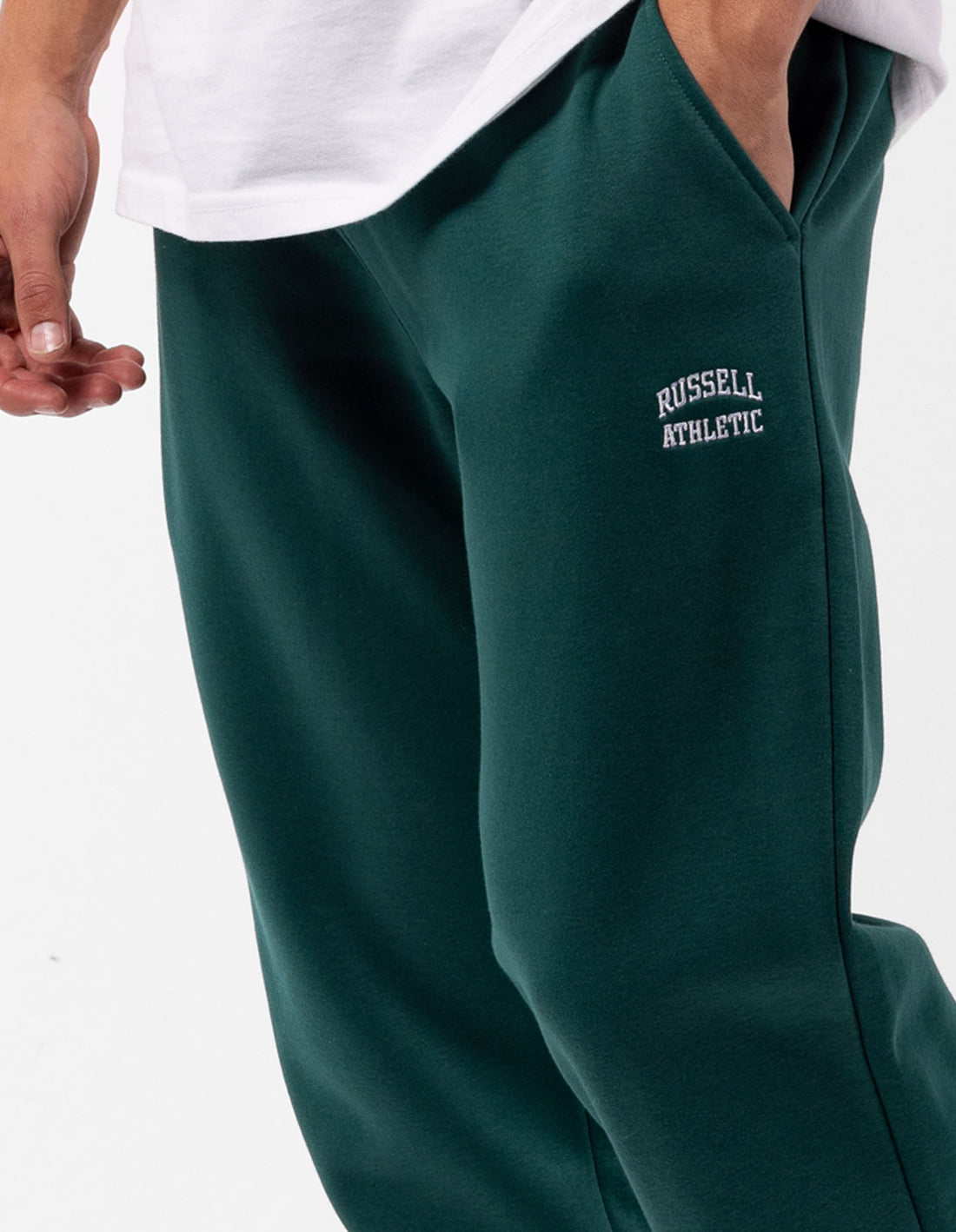 Men Russell Athletic Originals Small Arch Cuff Track pants Green | QCDMLO194